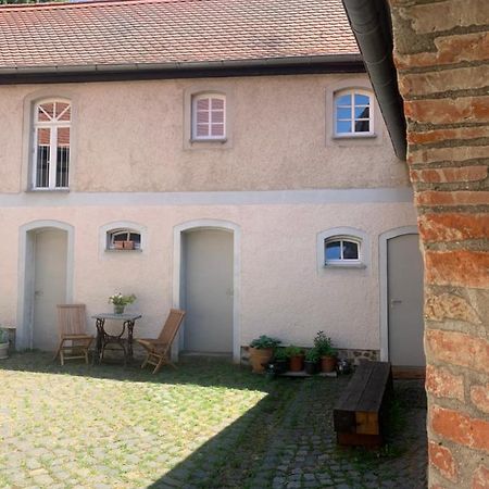 Studio Auf Denkmalgeschuetztem Dreiseithof In Hoefgen Bei Grimma Hofgen  Exteriér fotografie